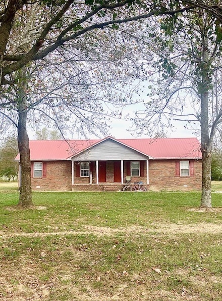 29 Gracy Rd, Fayetteville, TN 37334