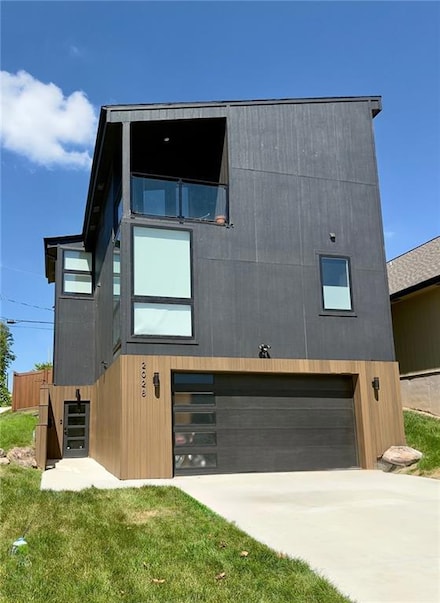 2028 Olive St, Kansas City, MO 64127