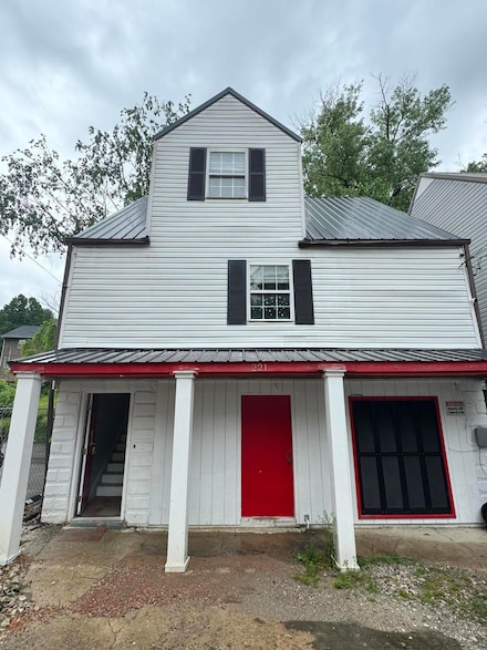 221 E 4th St, London, KY 40741