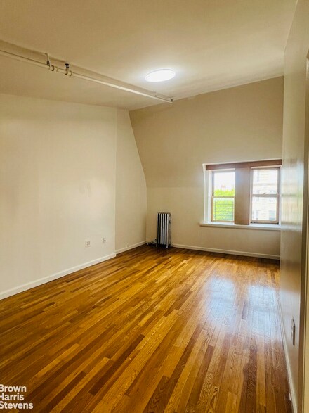 720 Saint Nicholas Ave Unit 4, New York, NY 10031