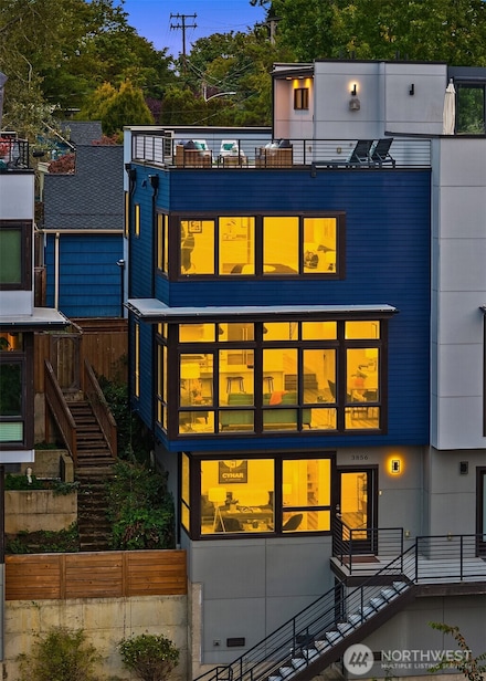 3856 21st Ave SW, Seattle, WA 98106