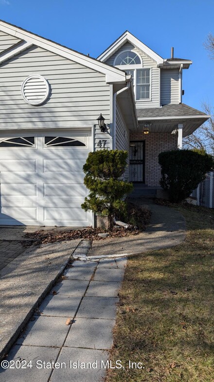47 Slayton Ave, Staten Island, NY 10314