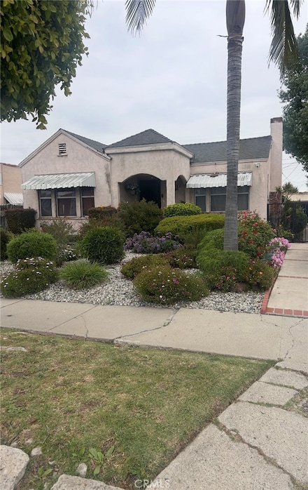 8758 S Hobart Blvd, Los Angeles, CA 90047