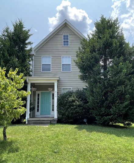 824 Crescent Hill Rd, Nashville, TN 37206