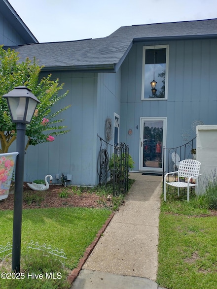 4 Foxhill Cir, Jackson Springs, NC 27281