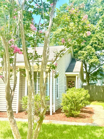 505 Hedge Way, Summerville, SC 29483
