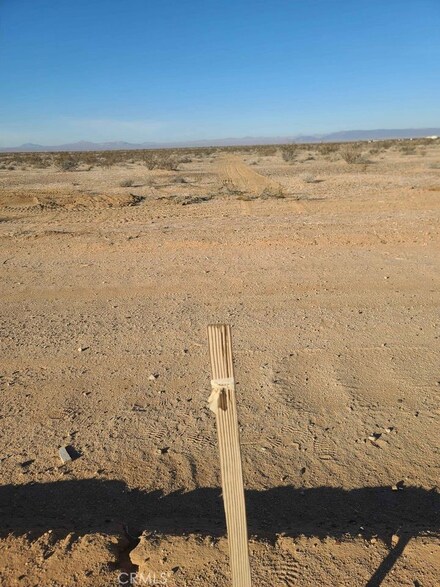 4150 Pipeline Rd, Boron, CA 93516