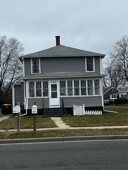 618 N Glendale Ave, Tomah, WI 54660