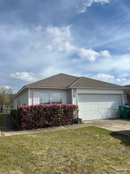 120 Nivana Dr, Crestview, FL 32536