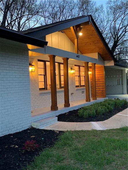 442 Mountain Park Trail, Stone Mountain, GA 30087