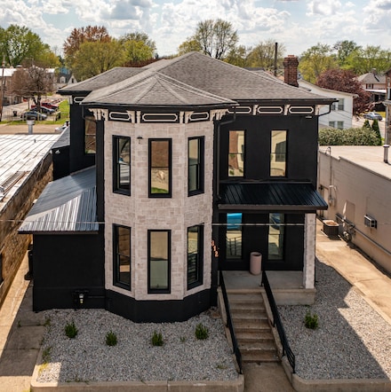 312 Sycamore St, Greenville, OH 45331