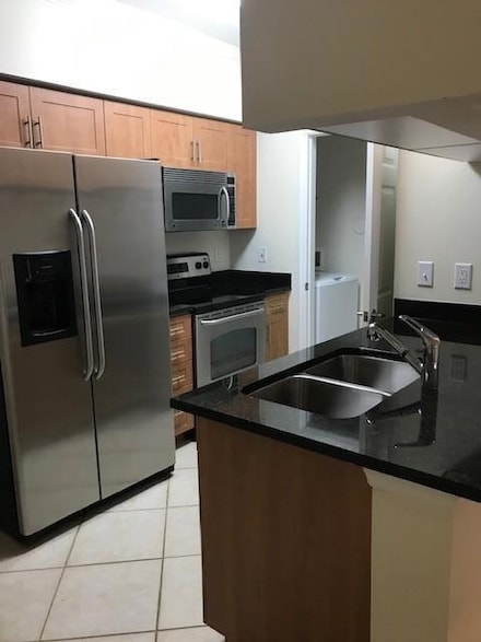 6530 Emerald Dunes Dr Unit 106, West Palm Beach, FL 33411