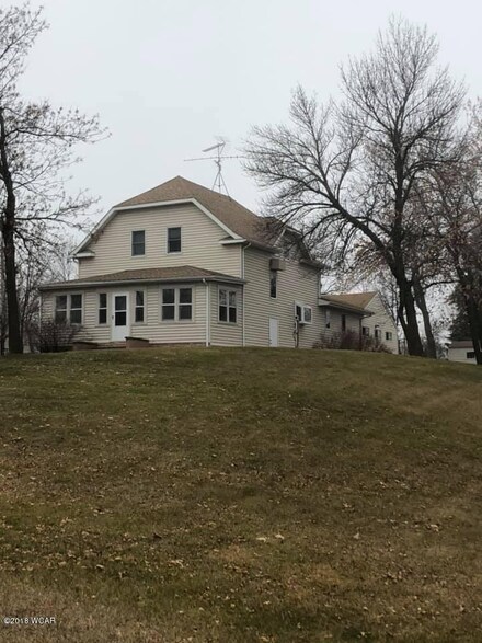 111 Morton Ave, Ruthton, MN 56170