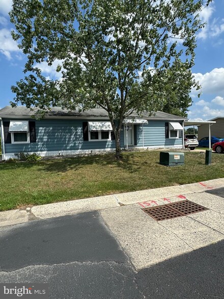 491 Pilgrim Way S, Buena, NJ 08310