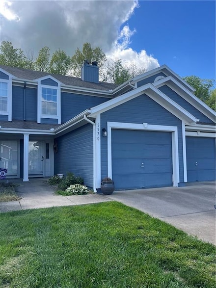 5570 NW Sunrise Meadow Ln, Lees Summit, MO 64064