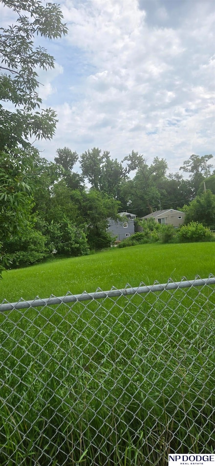 4041 Curtis Ave, Omaha, NE 68111