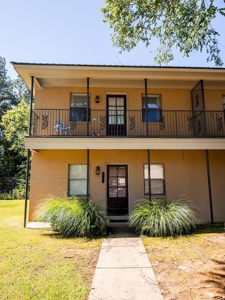 109 Orleans Oaks Ln, Oxford, MS 38655