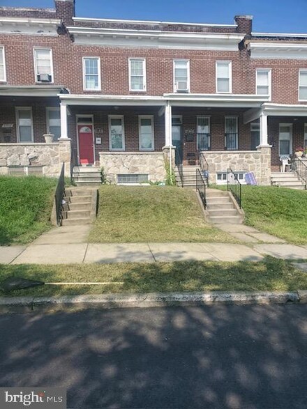2304 N Longwood St, Baltimore, MD 21216