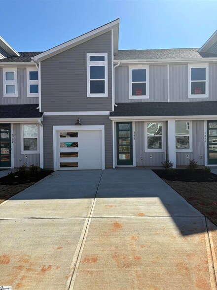 1278 Westgate Village Dr, Spartanburg, SC 29301