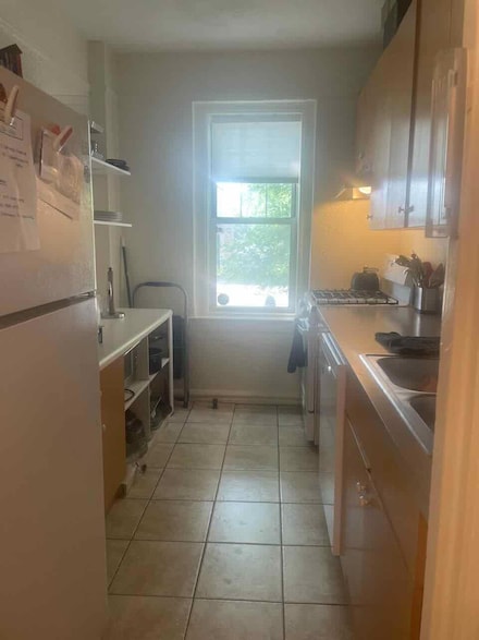 623 Central Ave Unit 112, Cedarhurst, NY 11516
