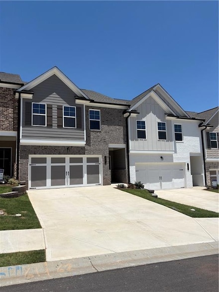5282 Fox Den Rd, Oakwood, GA 30566