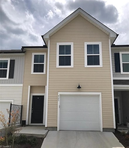 825 Falls Grove Trail, High Point, NC 27265