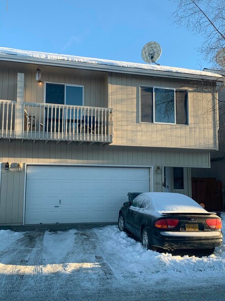 206 E 45th Ave Unit 206, Anchorage, AK 99503
