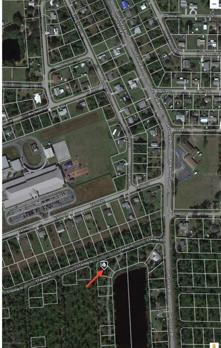 4501 S Fairway Dr, Cleveland, FL 33982