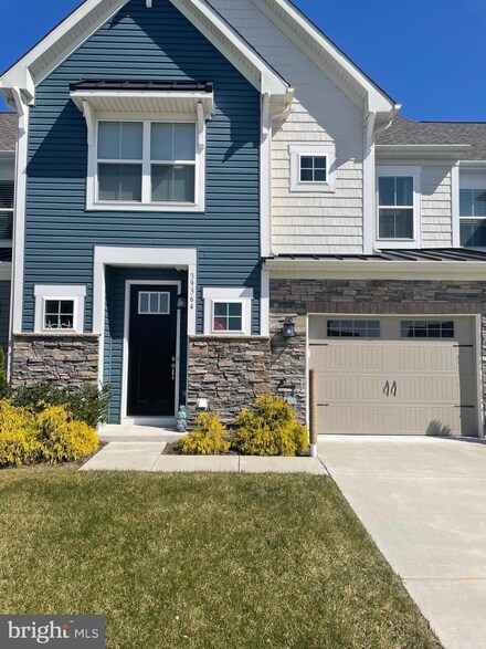 39364 Owls Nest Ln, Millville, DE 19967