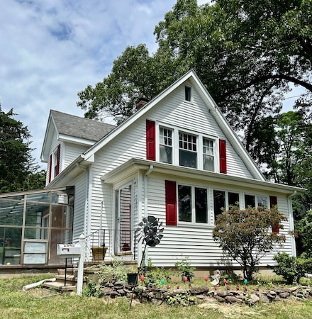 2843 Main St, Rocky Hill, CT 06067