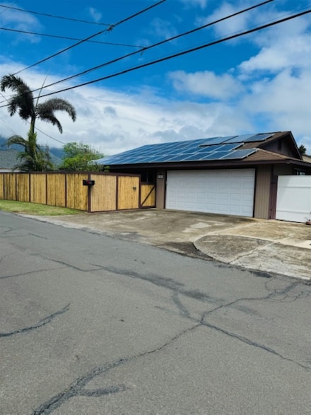 662 Kailana St, Wailuku, HI 96793