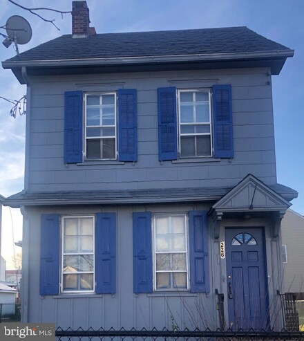 226 Carroll St, Riverside, NJ 08075