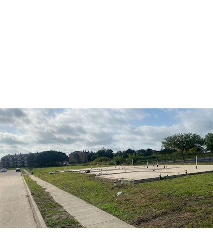 1230 Alisa Ln, Arlington, TX 76014