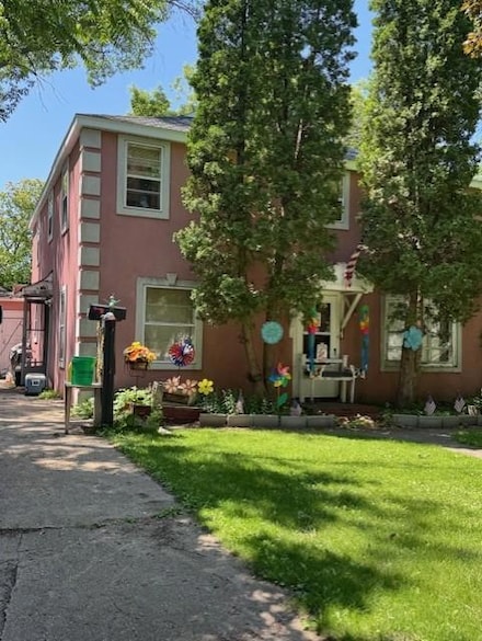 1102 Hawthorne St, Alexandria, MN 56308