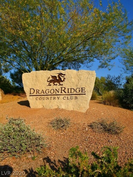 668 Dragon Peak Dr, Henderson, NV 89012