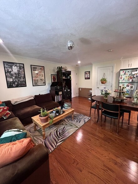 6 Blair Place Unit 11, Cambridge, MA 02140