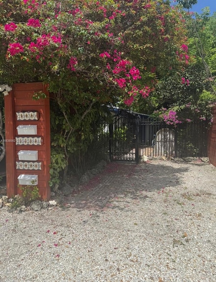 2928 Louise St Unit 30, Miami, FL 33133