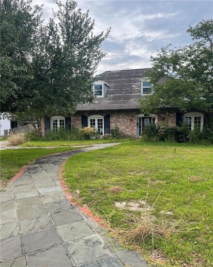 814 Saint Anthony St, Lake Charles, LA 70601