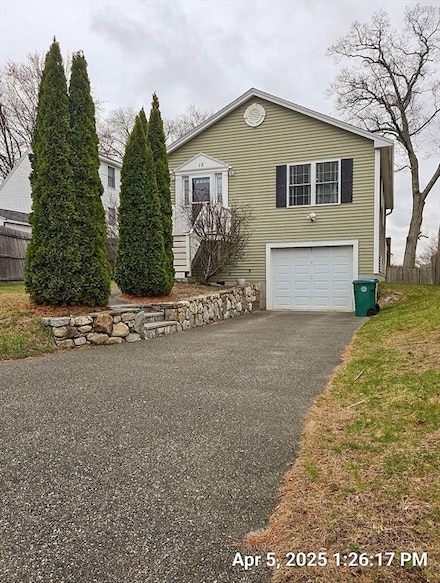 15 Apollo Ave, Billerica, MA 01821