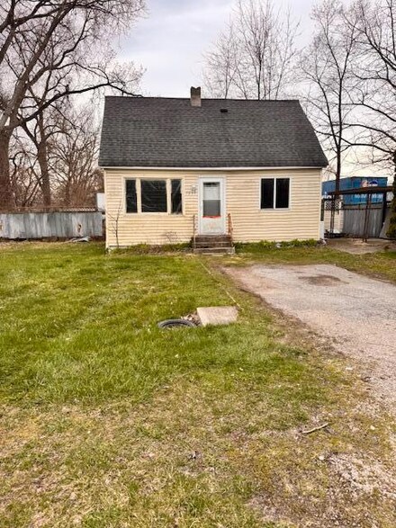 7269 W 23rd Ave, Gary, IN 46406