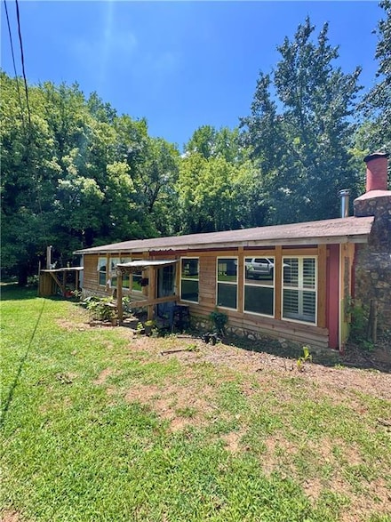 81 Hughes Dairy Rd, Lindale, GA 30147