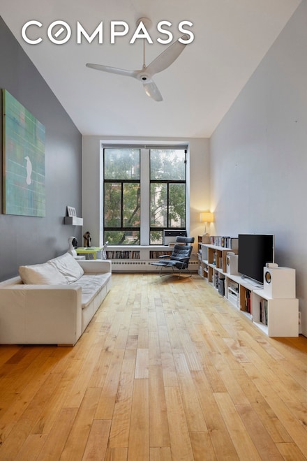 155 W 15th St Unit 2I, New York, NY 10011