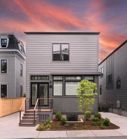 6 Richardson St Unit 6, Cambridge, MA 02139