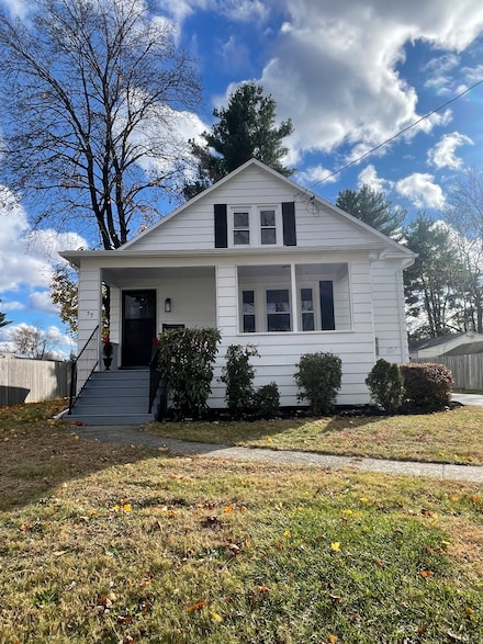 53 Scott St, East Hartford, CT 06118