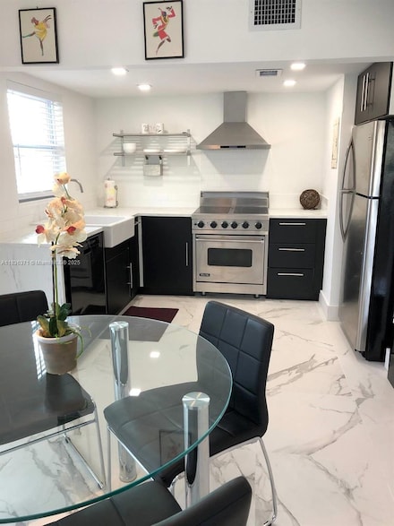 427 SW 7th St Unit 3, Miami, FL 33130
