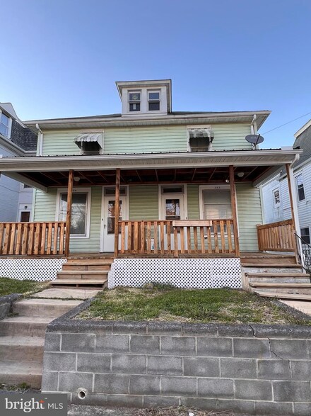 202 Cleveland Ave, Waynesboro, PA 17268