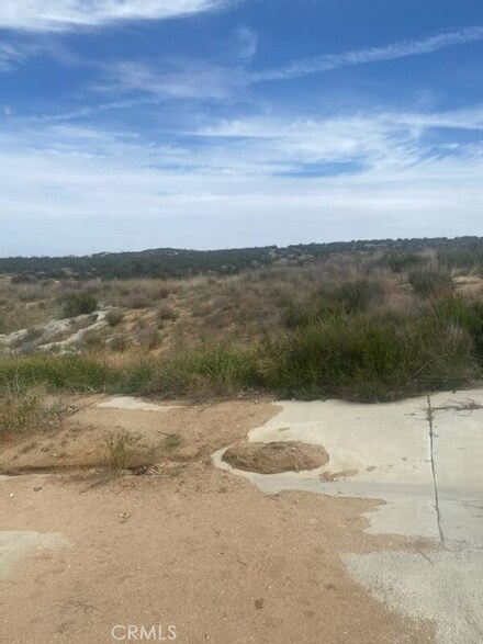 43780 Cardinal Rd, Hemet, CA 92544
