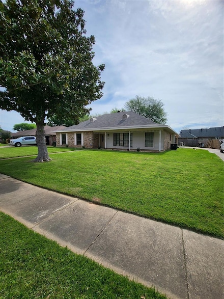 1521 Whitehall Dr, Shreveport, LA 71105