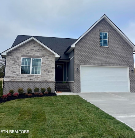 337 Eastland Park Dr, Blaine, TN 37709
