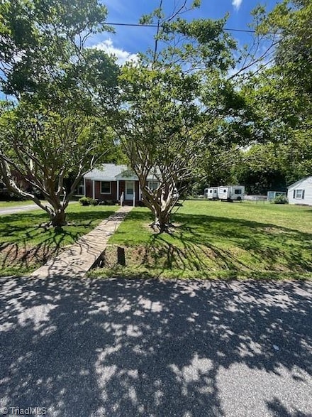 311 Johnsie and Billie Harris St, Eden, NC 27288